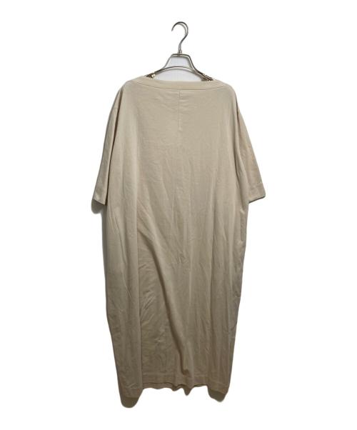 ebure（エブール）ebure (エブール) カットソーワンピース ベージュ サイズ:38 未使用品の古着・服飾アイテム