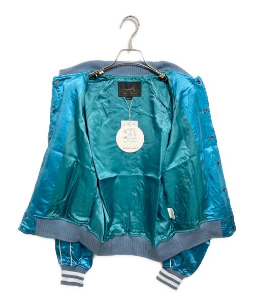 Hysteric Glamour（ヒステリックグラマー）Hysteric Glamour (ヒステリックグラマー) スタジャン　HYSTERIC ROLLERS スカイブルー サイズ:Medium 未使用品の古着・服飾アイテム