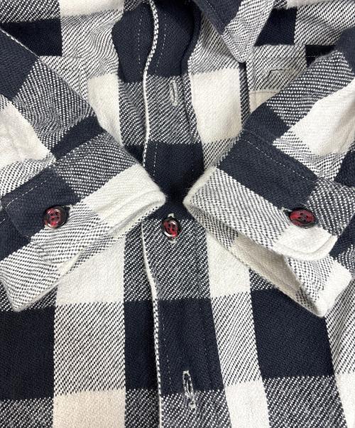 WAREHOUSE（ウエアハウス）WAREHOUSE (ウエアハウス) FLANNEL SHIRTS ホワイト×ブラック サイズ:X-LARGEの古着・服飾アイテム