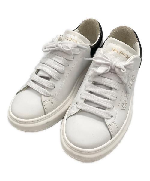 VALENTINO（ヴァレンティノ）VALENTINO (ヴァレンティノ) スニーカー ホワイト サイズ:25の古着・服飾アイテム