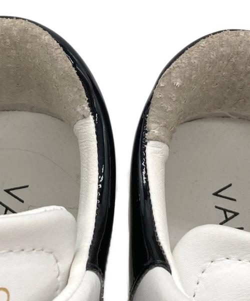 VALENTINO（ヴァレンティノ）VALENTINO (ヴァレンティノ) スニーカー ホワイト サイズ:25の古着・服飾アイテム