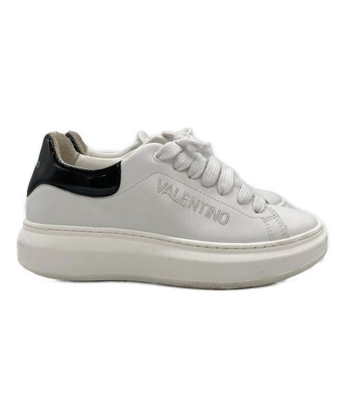 VALENTINO（ヴァレンティノ）VALENTINO (ヴァレンティノ) スニーカー ホワイト サイズ:25の古着・服飾アイテム