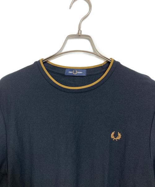 FRED PERRY（フレッドペリー）FRED PERRY (フレッドペリー) Trim Detail Crepe Pique T-Shirt ブラック サイズ:Lの古着・服飾アイテム