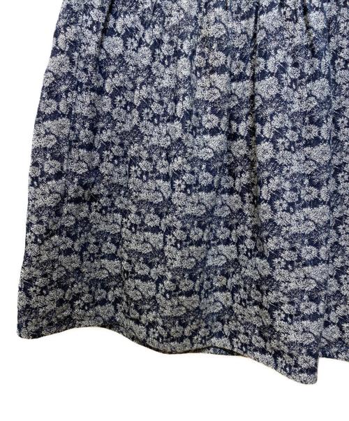 LIVINGTONE（リヴィントーン）LIVINGTONE (リヴィントーン) 総柄ワイドデニムパンツ ネイビー サイズ:36Sの古着・服飾アイテム