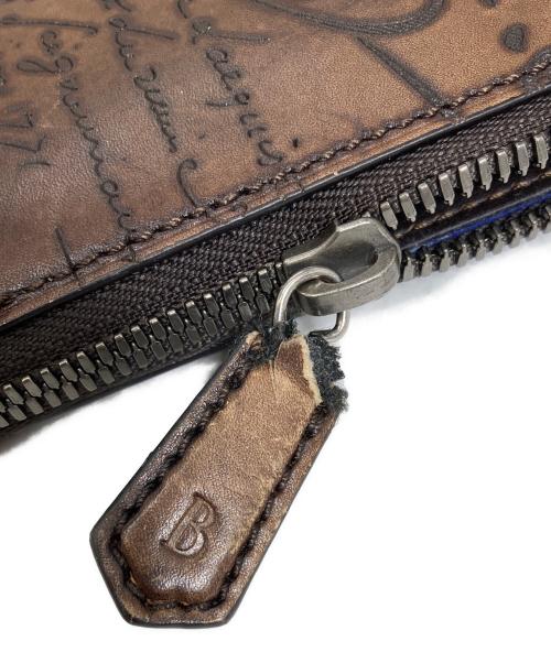 Berluti（ベルルッティ）Berluti (ベルルッティ) ニノGMクラッチバッグ ブラウンの古着・服飾アイテム