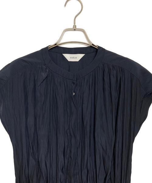 SOEJU（ソージュ）SOEJU (ソージュ) 半袖ワンピース デシンギャザーワンピース ネイビー サイズ:TALLの古着・服飾アイテム