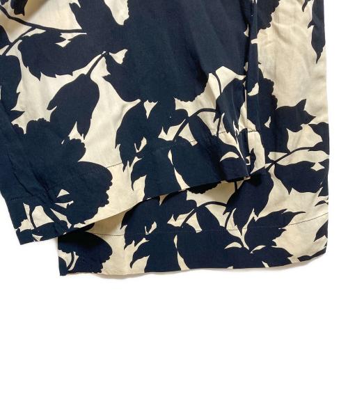 LUSANA（ルサーナ）LUSANA (ルサーナ) 総柄パンツ　CICI PANTS ベージュ×ブラック サイズ:Sの古着・服飾アイテム