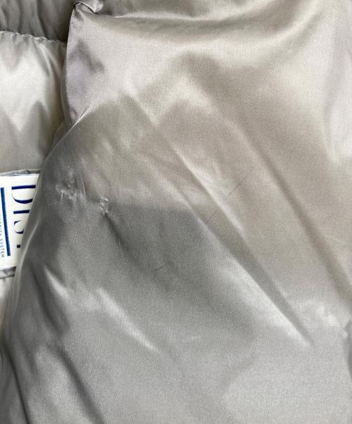 MONCLER（モンクレール）MONCLER (モンクレール) ダウンジャケット　TORCYN グレー サイズ:1の古着・服飾アイテム