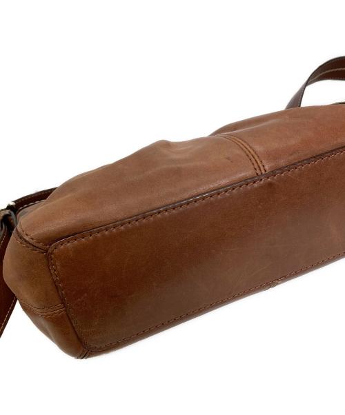 COACH（コーチ）COACH (コーチ) ショルダーバッグ ブラウンの古着・服飾アイテム