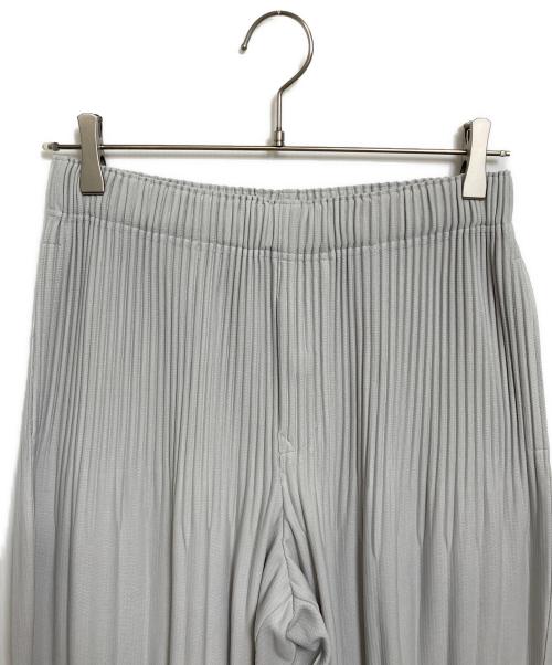 HOMME PLISSE ISSEY MIYAKE（オム プリッセ イッセイ ミヤケ）HOMME PLISSE ISSEY MIYAKE (オム プリッセ イッセイ ミヤケ) ベーシックプリーツパンツ グレー サイズ:1の古着・服飾アイテム