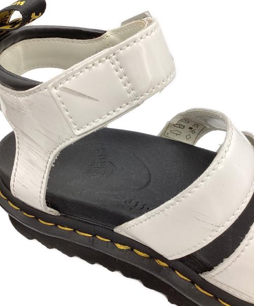 Dr.Martens（ドクターマーチン）Dr.Martens (ドクターマーチン) ストラップサンダル ホワイト サイズ:UK5の古着・服飾アイテム