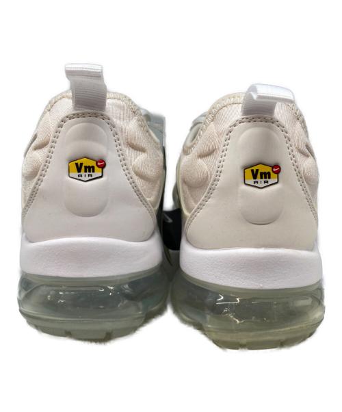 NIKE（ナイキ）NIKE (ナイキ) AIR VAPORMAX PLUS ホワイト サイズ:24.5の古着・服飾アイテム