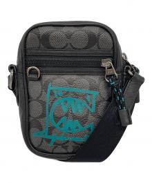COACH×GUANG YU（コーチ×ガンユー）の古着「Terrain Crossbody」｜グレー