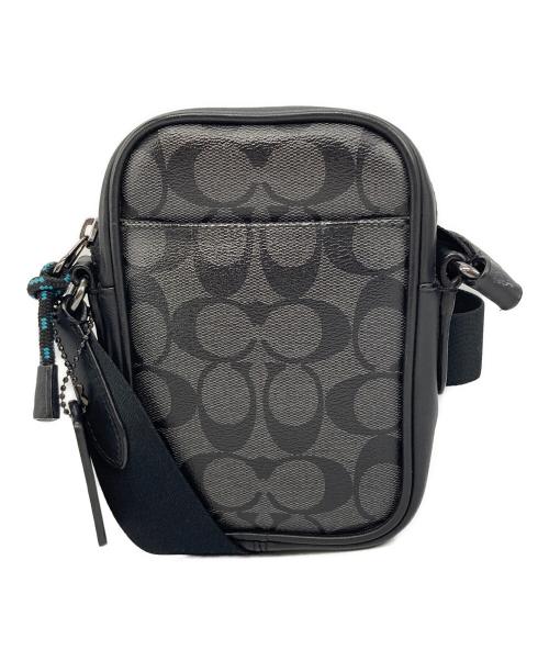 COACH（コーチ）COACH (コーチ) Guang Yu (ガンユー) Terrain Crossbody グレーの古着・服飾アイテム