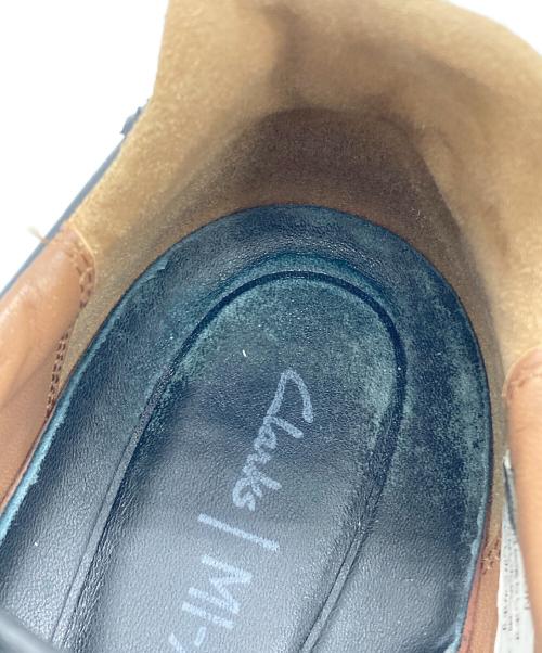 CLARKS（クラークス）CLARKS (クラークス) スニーカー ブラック サイズ:25.5の古着・服飾アイテム