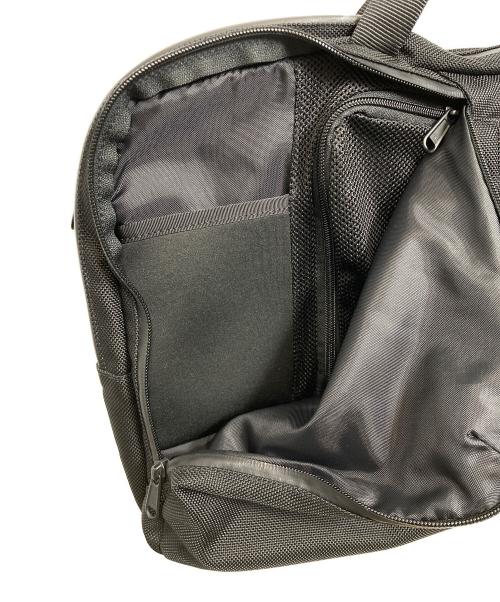 THE NORTH FACE（ザ ノース フェイス）THE NORTH FACE (ザ ノース フェイス) ショルダーバッグ ブラックの古着・服飾アイテム