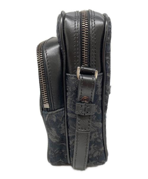 VERSACE（ヴェルサーチェ）VERSACE (ヴェルサーチェ) バロッコアテナクロスボディバッグ ブラックの古着・服飾アイテム