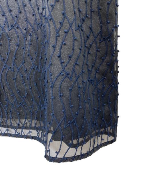 ANAYI（アナイ）ANAYI (アナイ) コーラルリーフ刺繍ノースリ ブラウス ネイビー サイズ: 36 未使用品の古着・服飾アイテム
