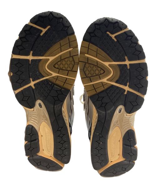 NEW BALANCE（ニューバランス）NEW BALANCE (ニューバランス) M1906RAV シルバー×アイボリー サイズ:26.5の古着・服飾アイテム