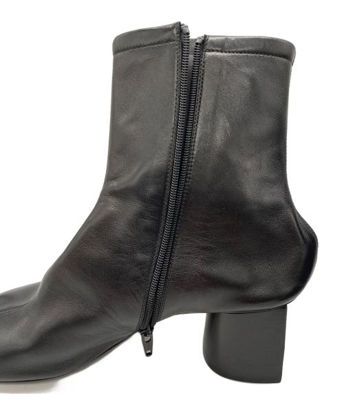 BALENCIAGA（バレンシアガ）BALENCIAGA (バレンシアガ) ラウンドトゥ レザーショートブーツ ブラック サイズ:37の古着・服飾アイテム