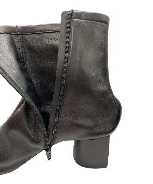 BALENCIAGA（バレンシアガ）BALENCIAGA (バレンシアガ) ラウンドトゥ レザーショートブーツ ブラック サイズ:37の古着・服飾アイテム
