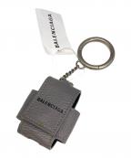 BALENCIAGAバレンシアガ）の古着「イヤホンケース」｜グレー