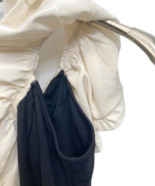 HER LIP TO（ハーリップトゥ）HER LIP TO (ハーリップトゥ) Sia Off-the-Shoulder Top ブラック サイズ:Mの古着・服飾アイテム