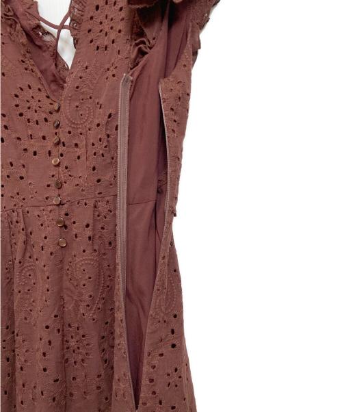 COCODEAL（ココディール）COCODEAL (ココディール) バックシャンエンブロイダリーワンピース ブラウン サイズ:1の古着・服飾アイテム