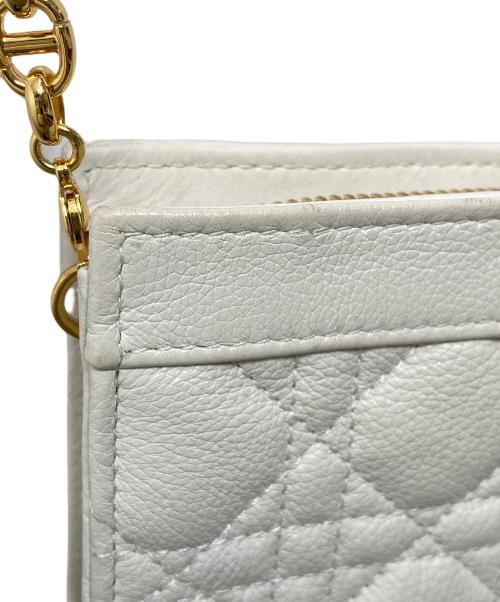 Christian Dior（クリスチャン ディオール）Christian Dior (クリスチャン ディオール) チェーンショルダーバッグ　カロ・エブリー・カナージュポーチ ホワイトの古着・服飾アイテム