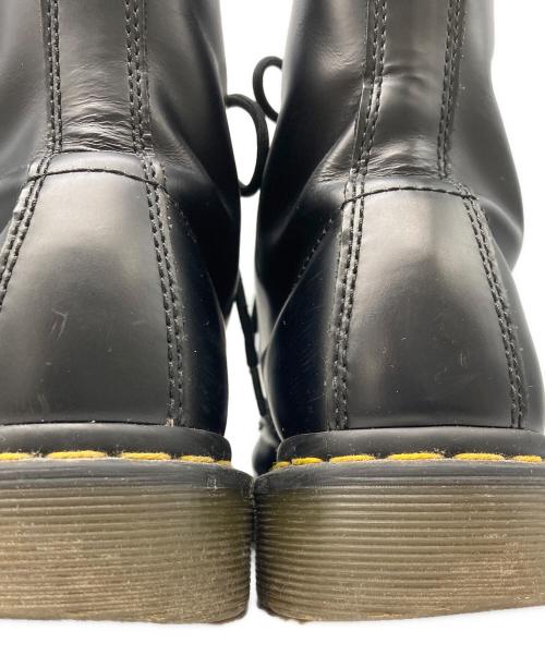 Dr.Martens（ドクターマーチン）Dr.Martens (ドクターマーチン) 8ホールブーツ ブラック サイズ:不明(22.5cm〜23cm相当)の古着・服飾アイテム