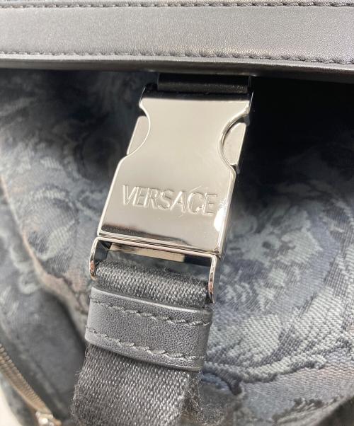 VERSACE（ヴェルサーチ）VERSACE (ヴェルサーチ) バロッコバックパック ブラックの古着・服飾アイテム