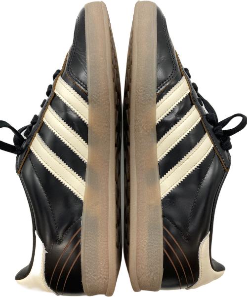 adidas（アディダス）adidas (アディダス) スニーカー ブラウン サイズ:27cmの古着・服飾アイテム