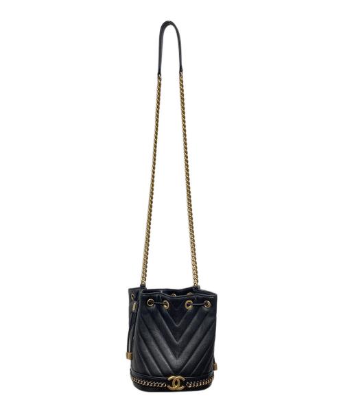 CHANEL（シャネル）CHANEL (シャネル) シェブロン Vステッチココマークチェーン巾着バッグの古着・服飾アイテム