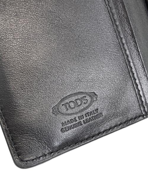 TOD'S（トッズ）TOD'S (トッズ) 長財布　Tタイムレス ブラックの古着・服飾アイテム