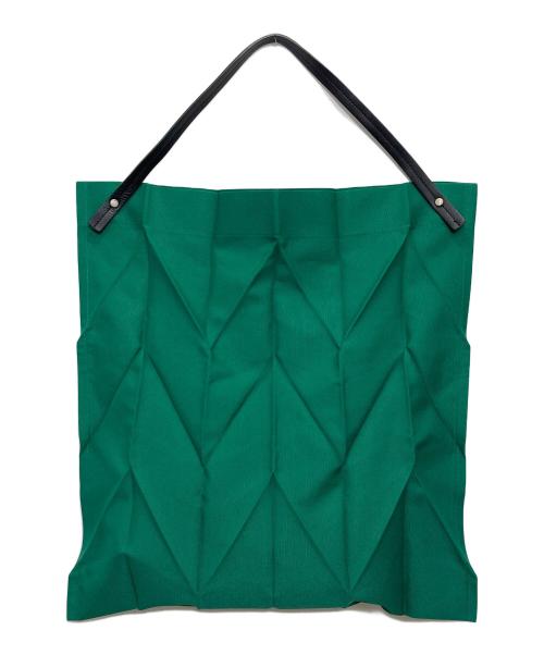 ISSEY MIYAKE（イッセイミヤケ）ISSEY MIYAKE (イッセイミヤケ) iittala (イッタラ) 折りたたみプリーツトートバッグ グリーンの古着・服飾アイテム