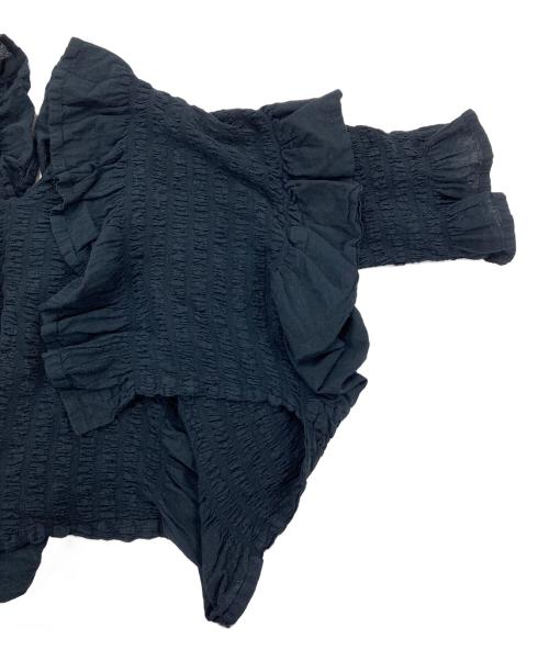 me ISSEY MIYAKE（ミーイッセイ ミヤケ）me ISSEY MIYAKE (ミーイッセイ ミヤケ) シワ加工カーディガン ブラック サイズ:表記なしの古着・服飾アイテム