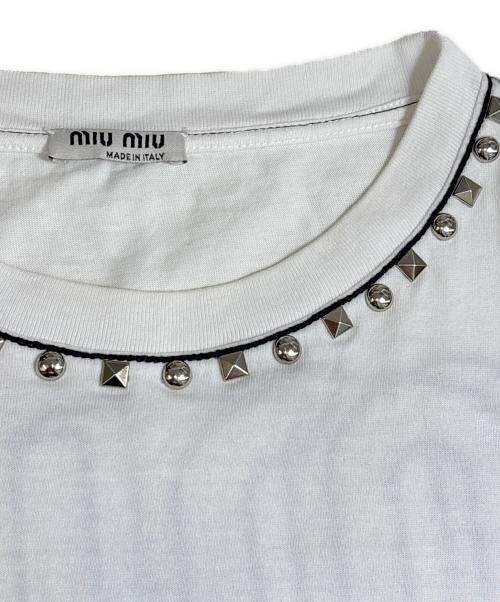 MIU MIU（ミュウミュウ）MIU MIU (ミュウミュウ) ビジュー装飾Tシャツ ホワイト サイズ:Sの古着・服飾アイテム