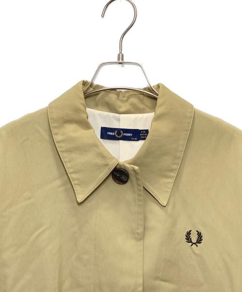 FRED PERRY（フレッドペリー）FRED PERRY (フレッドペリー) ステンカラーコート ベージュ サイズ:36の古着・服飾アイテム