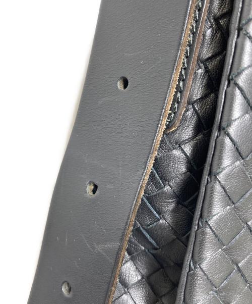 BOTTEGA VENETA（ボッテガベネタ）BOTTEGA VENETA (ボッテガベネタ) イントレチャートショルダーバッグ ブラックの古着・服飾アイテム