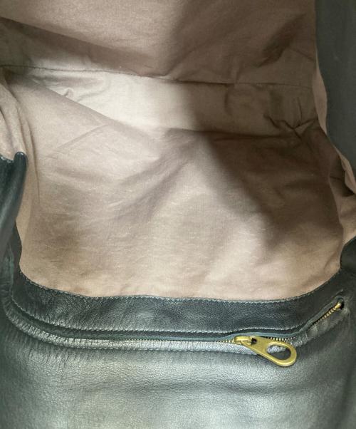 BOTTEGA VENETA（ボッテガベネタ）BOTTEGA VENETA (ボッテガベネタ) イントレチャートショルダーバッグ ブラックの古着・服飾アイテム