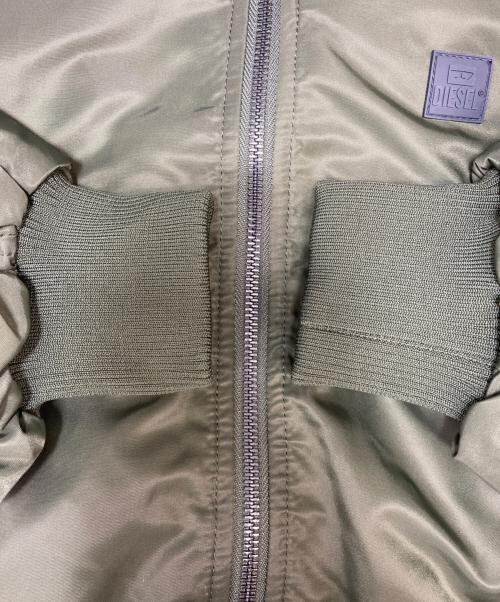 DIESEL（ディーゼル）DIESEL (ディーゼル) MA-1ジャケット G-MAUNA-OUT-N オリーブ サイズ:Sの古着・服飾アイテム
