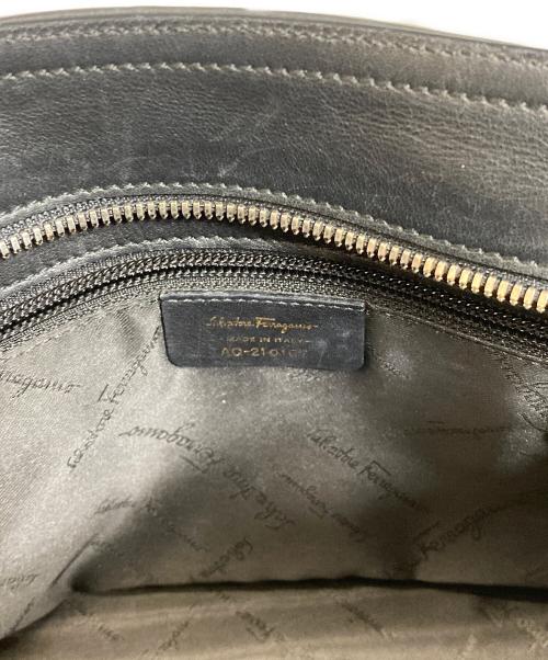 Salvatore Ferragamo（サルヴァトーレ フェラガモ）Salvatore Ferragamo (サルヴァトーレ フェラガモ) ガンチーニハンドバッグ ブラックの古着・服飾アイテム