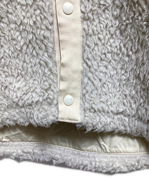 Patagonia（パタゴニア）Patagonia (パタゴニア) ボアジャケット RETRO-X BOMBERJACKET ホワイト サイズ:XXLの古着・服飾アイテム
