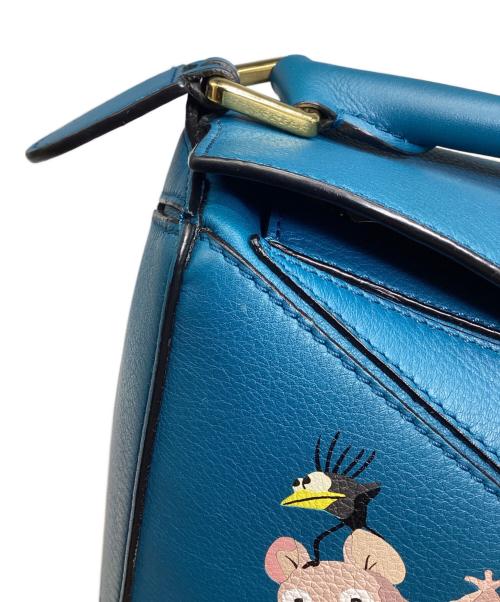 LOEWE（ロエベ）LOEWE (ロエベ) スタジオジブリ (スタジオジブリ) 坊ネズミ パズルバッグ スモール 2WAYバッグ　 ブルーの古着・服飾アイテム