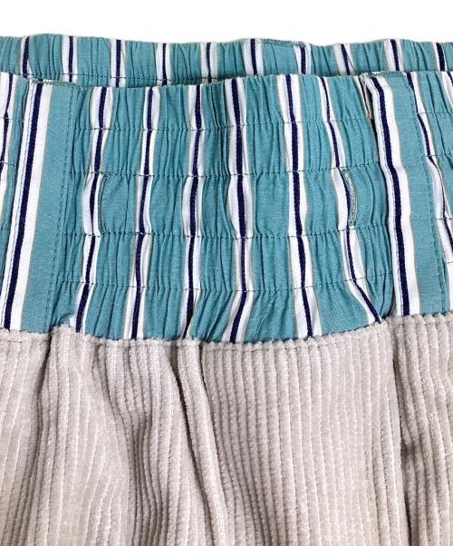 TUCKSHOP（タックショップ）TUCKSHOP (タックショップ) CORDUROY BERMUDA SHORTS オフホワイト サイズ:2の古着・服飾アイテム