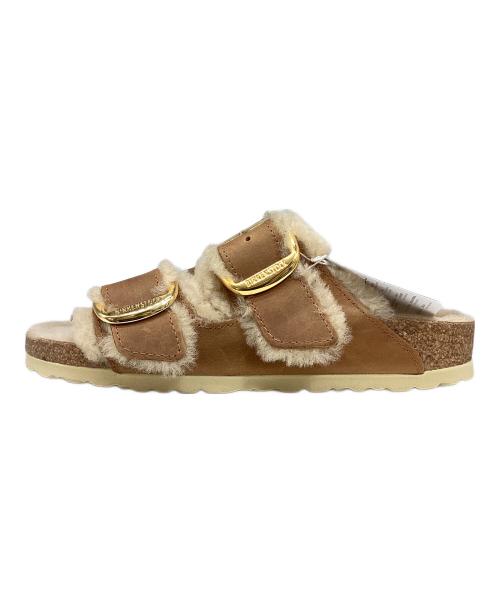BIRKENSTOCK（ビルケンシュトック）BIRKENSTOCK (ビルケンシュトック) Arizona Big Buckle Sherling ブラウン サイズ:37 未使用品の古着・服飾アイテム