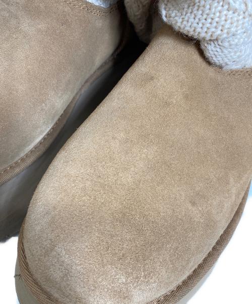 UGG（アグ）UGG (アグ) Classic Sweater Letter Tall ブラウン サイズ:24の古着・服飾アイテム