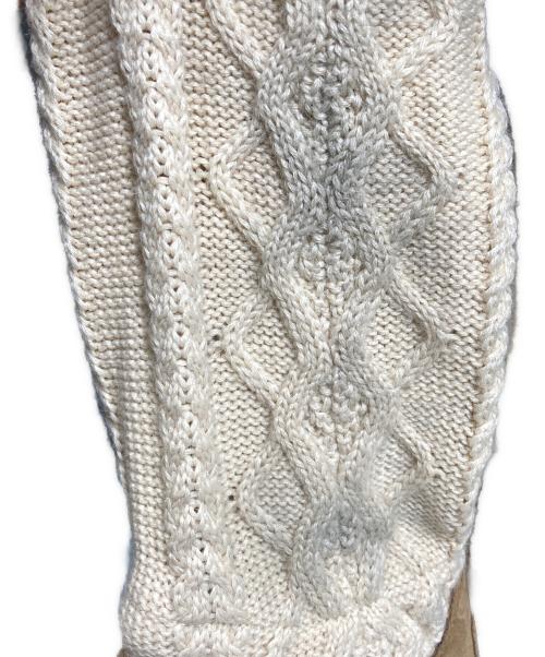 UGG（アグ）UGG (アグ) Classic Sweater Letter Tall ブラウン サイズ:24の古着・服飾アイテム