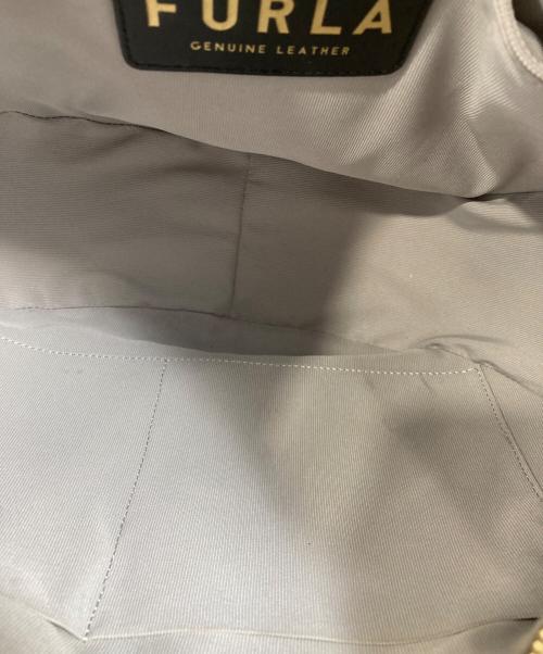 FURLA（フルラ）FURLA (フルラ) MIASTELLA S ホーボーバッグ アイボリーの古着・服飾アイテム