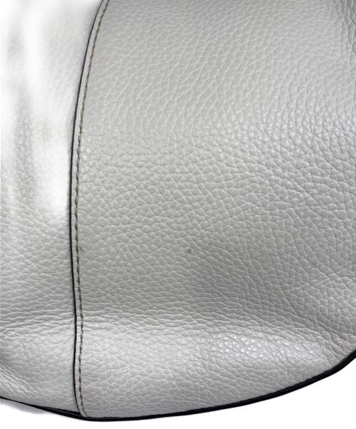 FURLA（フルラ）FURLA (フルラ) MIASTELLA S ホーボーバッグ アイボリーの古着・服飾アイテム
